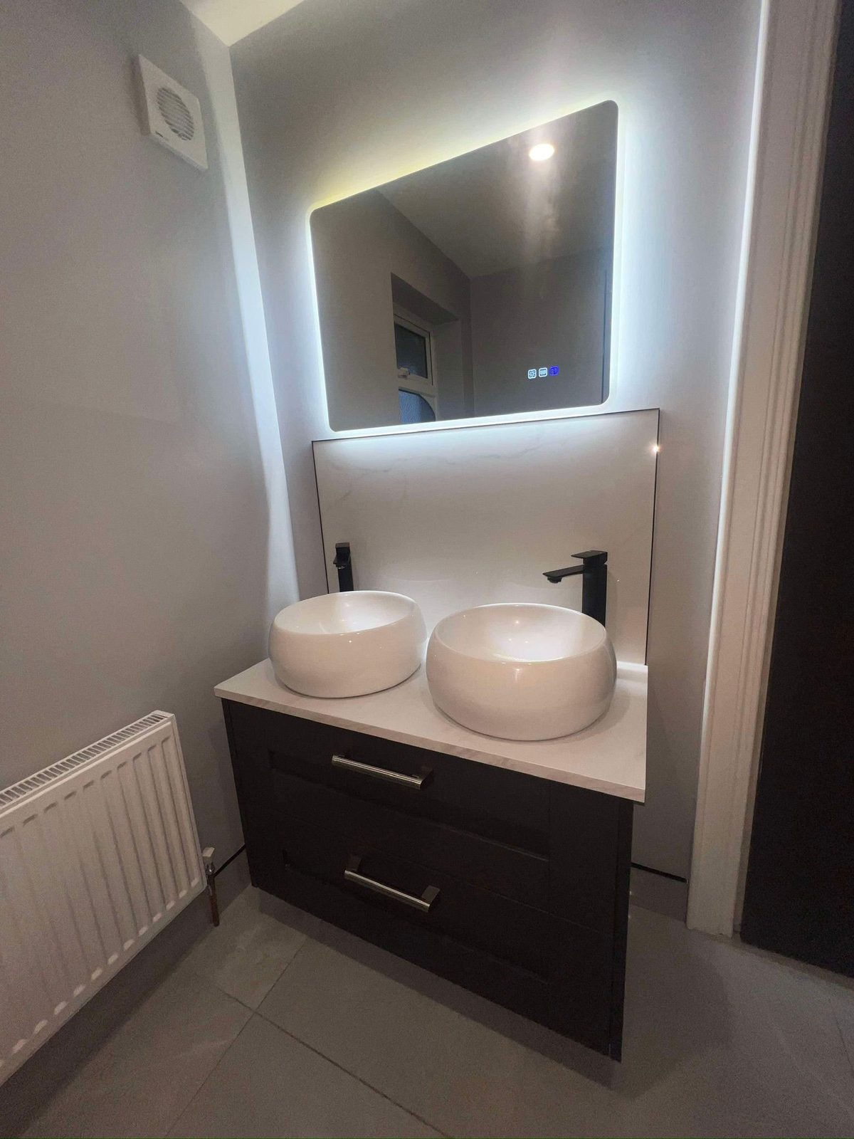 Twin vessel basins with backlit LED mirror